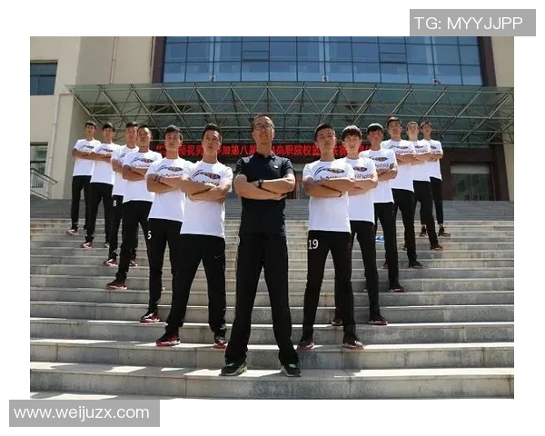 城市联赛分析：北京篮球队在比赛中的战术意识与团队配合表现评析