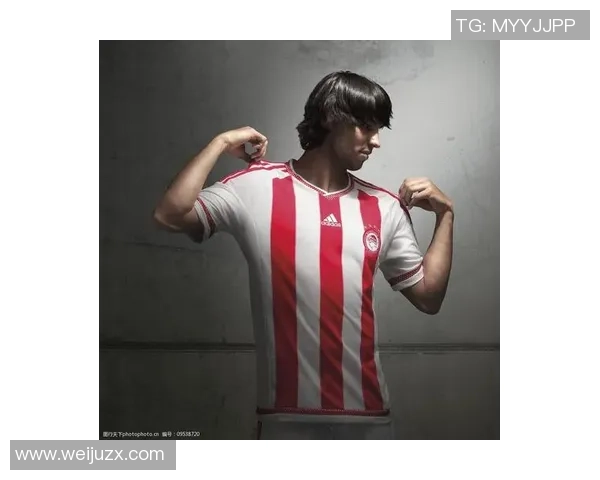 探索足球队服图案的设计艺术与文化内涵解析